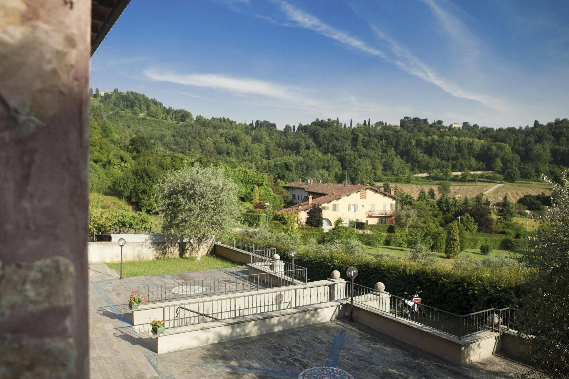 Dimora Le Nove Fate Hotel Bérgamo Exterior foto